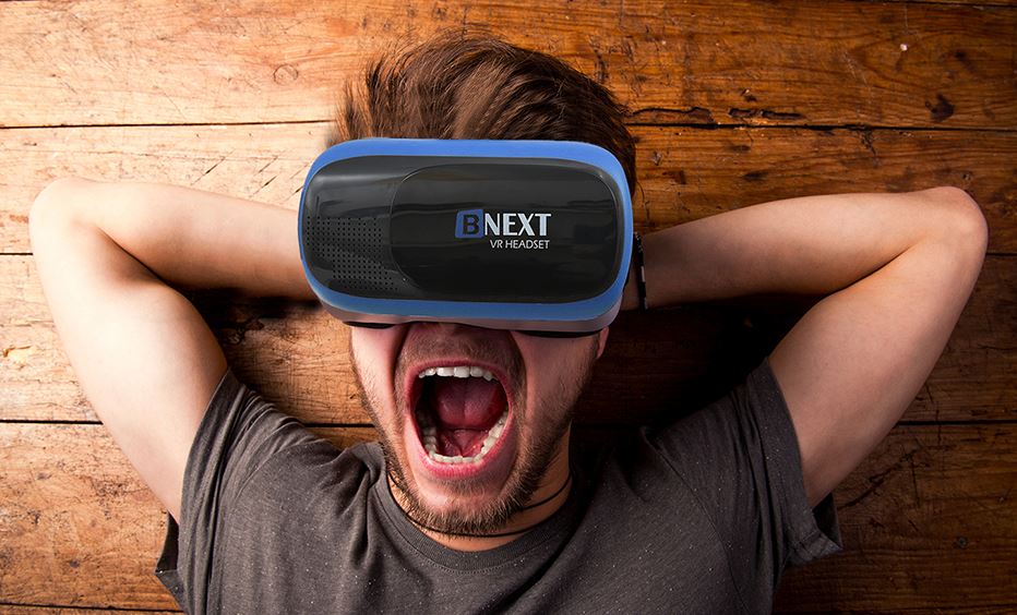 Virtual Reality Headset